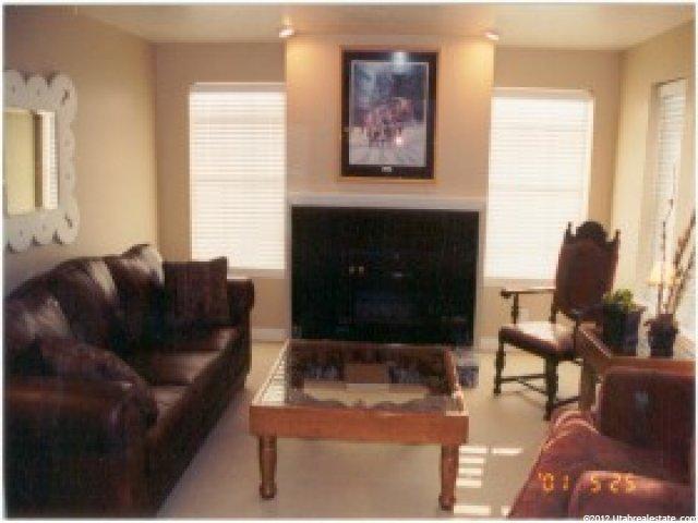 1747 Wasatch Dr, Ogden, UT 84403 — photo 2
