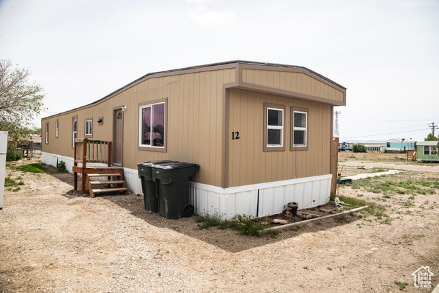 425 N ESQUIRE PKWY #12, Castle Dale, Utah 84513, 2 Bedrooms Bedrooms, ,2 BathroomsBathrooms,Residential,Mobile Home,425 N ESQUIRE PKWY #12,2001829