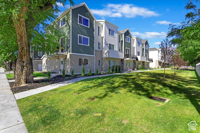 452 E Alice Way, Layton, UT 84041