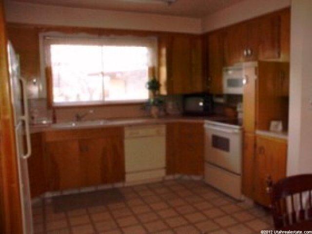 30 Raymond Ct, Logan, UT 84321 — photo 3