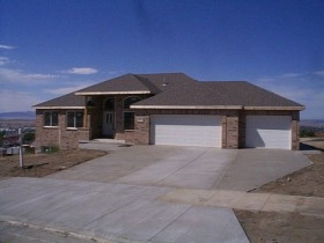 367 E North Canyon Rd, Bountiful, UT 84010 — photo 3