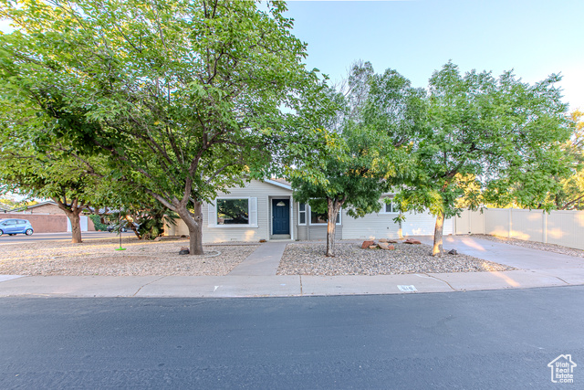Photo 21 for MLS #2008760 at 515 250 West