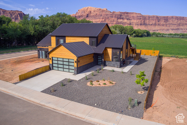 671 PALISADE DR, Moab, Utah 84532, 3 Bedrooms Bedrooms, ,3 BathroomsBathrooms,Residential,Twin,671 PALISADE DR,2010158