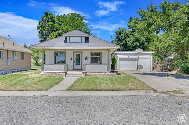 253 E CENTER ST, Smithfield UT 84335