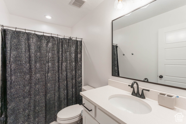 Photo 24 for MLS #2011571 at 382 W Parkway Dr