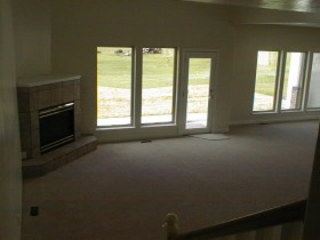 73 Hillsborough Dr, Pleasant View, UT 84414 — photo 4