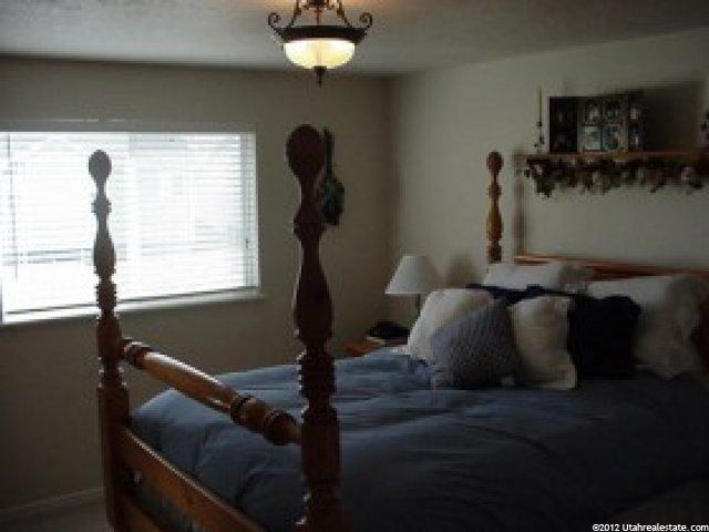 981 W 1300 S, Woods Cross, UT 84087 — photo 6