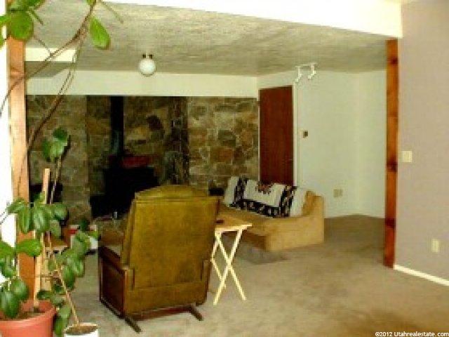420 N 600 E, Hyrum, UT 84319 — photo 3