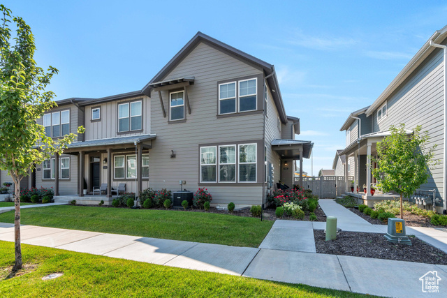 5337 W CANARY GRASS WAY, South Jordan, Utah 84009, 3 Bedrooms Bedrooms, ,3 BathroomsBathrooms,Residential,Townhouse,5337 W CANARY GRASS WAY,2013200