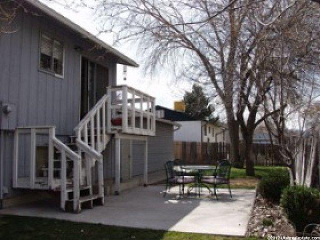 10446 Leilani Dr, Sandy, UT 84070 — photo 2