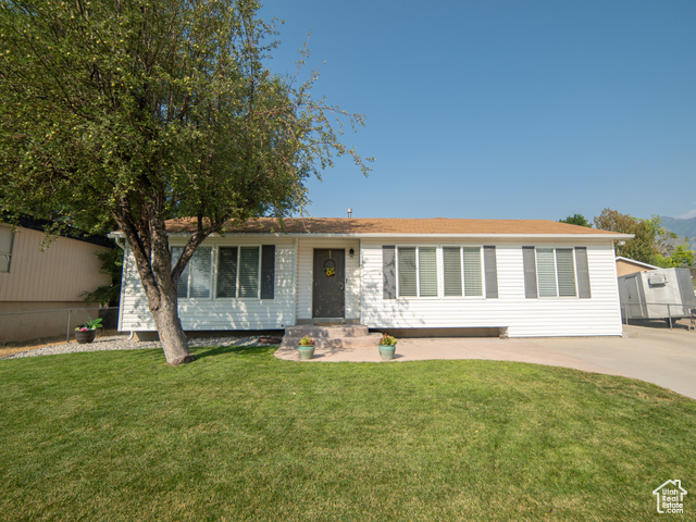 10513 S CROCUS ST, Sandy UT 84094