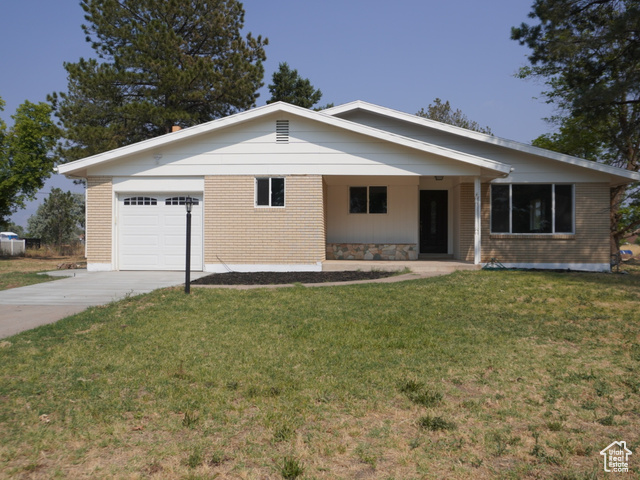 4132 S 5350 W, Hooper UT 84315