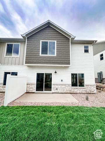 Photo 21 for MLS #2015862 at 664 W 575 North #531