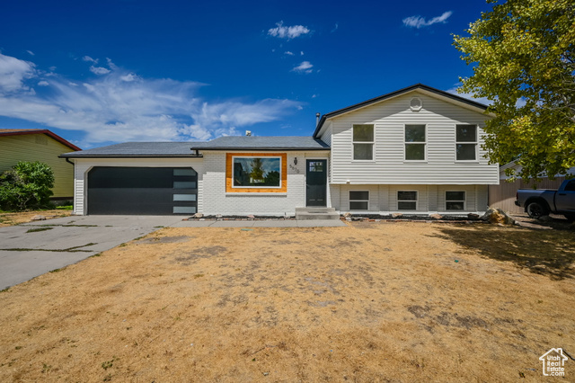 5670 W LODESTONE AVE, Kearns UT 84118