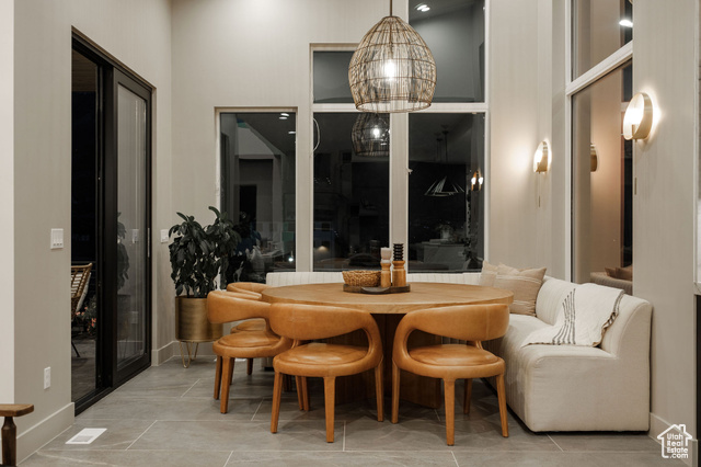 Photo 47 for MLS #2016616 at 501 W Devey Dr