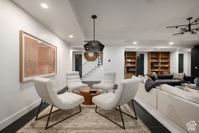 Photo 23 for MLS #2016616 at 501 W Devey Dr