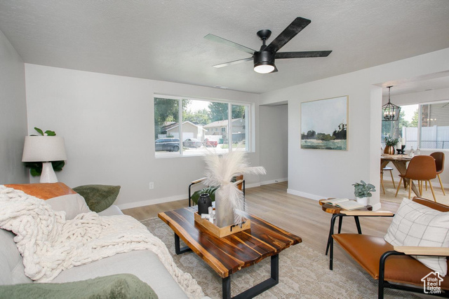 213 King St, Layton, UT 84041 — photo 2