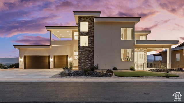 MLS #2017264                     located at 445 N 250 East,
                     La Verkin, UT