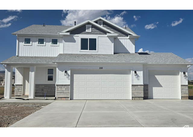 218 W 1300 S #17, Tremonton UT 84337