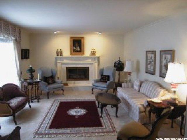 9 Sunwood Ln, Sandy, UT 84092 — photo 2