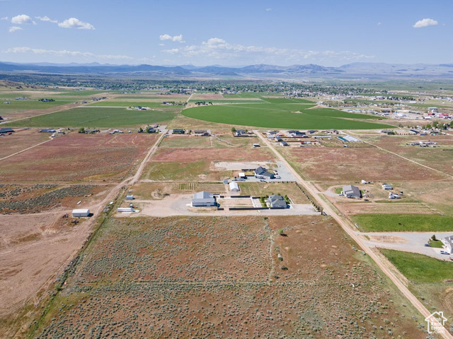 Bird's eye view featuring a mountain view