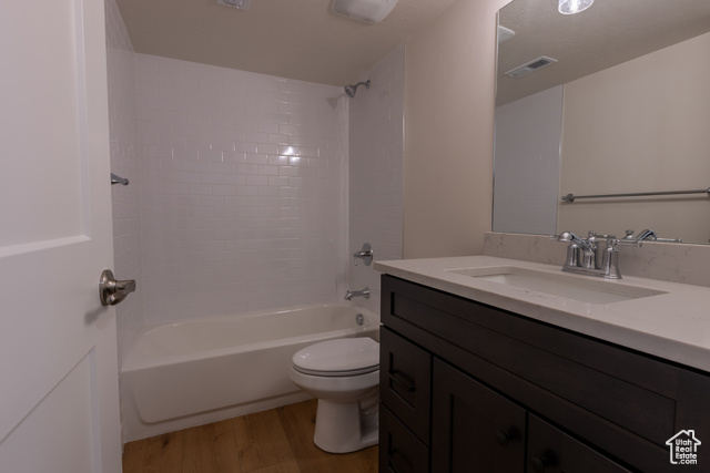 Photo 30 for MLS #2018740 at 32 W 650 North #2