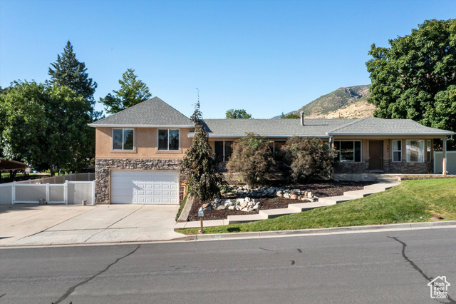 395 E 300 N, Centerville UT 84014