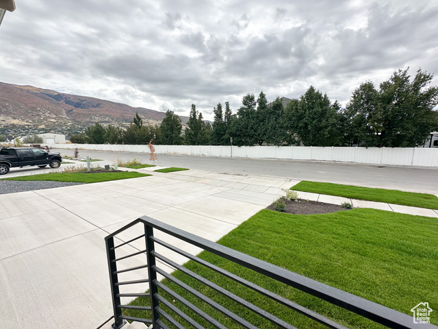 Photo 9 for MLS #2019370 at 626 W Cottle Ln