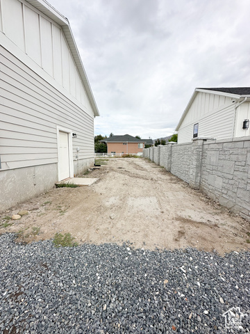 Photo 13 for MLS #2019370 at 626 W Cottle Ln