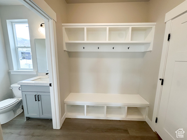 Photo 28 for MLS #2019370 at 626 W Cottle Ln