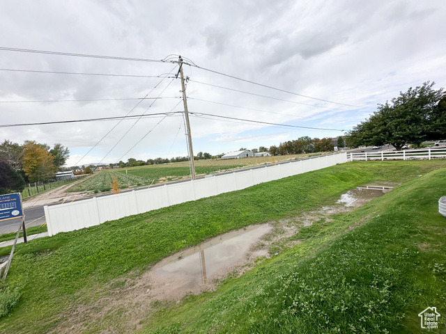 Photo 12 for MLS #2019370 at 626 W Cottle Ln