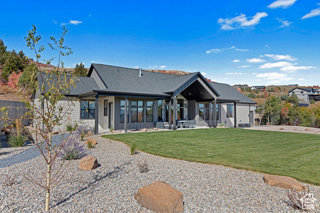 Photo 2 for MLS #2019828 at 984 S Crossed Arrows Cir