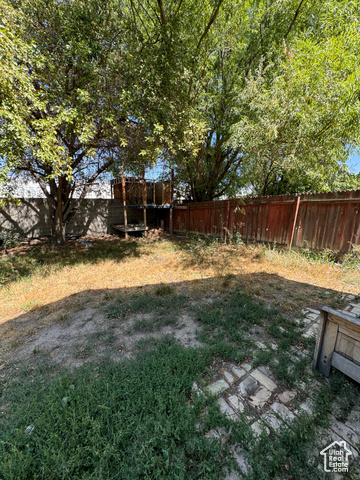 Photo 16 for MLS #2020065 at 1340 W River Ridge Dr