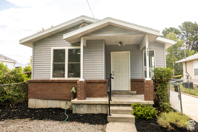 755 S GOSHEN ST, Salt Lake City, Utah 84104, 3 Bedrooms Bedrooms, ,1 BathroomBathrooms,Residential,Single Family Residence,755 S GOSHEN ST,2020284