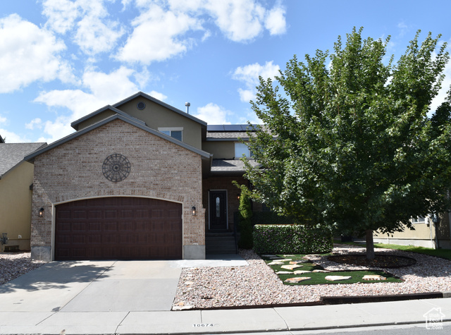 10674 S PINE SHADOW RD, South Jordan UT 84009