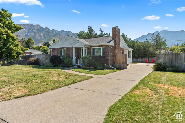 6279 S BOXWOOD RD, Holladay, Utah 84121, 4 Bedrooms Bedrooms, ,2 BathroomsBathrooms,Residential,Single Family Residence,6279 S BOXWOOD RD,2021048