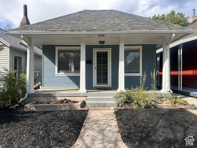 View of front featuring a porch