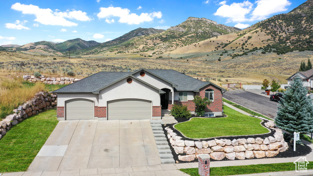 826 N EAGLE VIEW DR, Morgan, Utah 84050, 4 Bedrooms Bedrooms, ,2 BathroomsBathrooms,Residential,Single Family Residence,826 N EAGLE VIEW DR,2021326