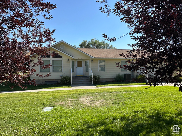 8018 E 6000 S, Jensen, Utah 84035, 4 Bedrooms Bedrooms, ,3 BathroomsBathrooms,Residential,Single Family Residence,8018 E 6000 S,2021963