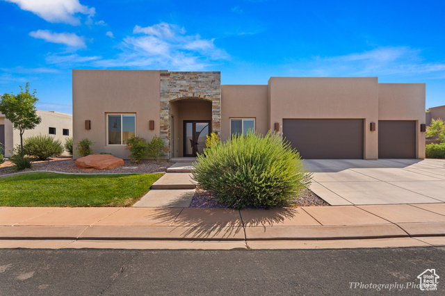 3243 S SAND STONE DR, Hurricane, Utah 84737, 4 Bedrooms Bedrooms, ,4 BathroomsBathrooms,Residential,Single Family Residence,3243 S SAND STONE DR,2022006