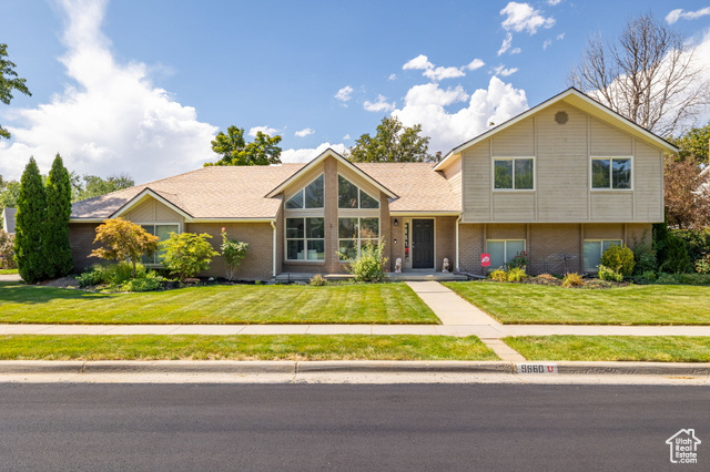 9660 S 1835 E, Sandy, Utah 84092, 5 Bedrooms Bedrooms, ,4 BathroomsBathrooms,Residential,Single Family Residence,9660 S 1835 E,2022097