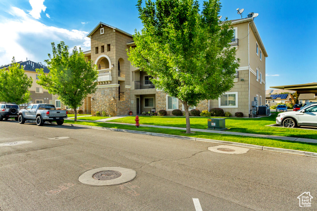 3689 E ROCK CREEK RD #8, Eagle Mountain, Utah 84005, 3 Bedrooms Bedrooms, ,2 BathroomsBathrooms,Residential,Condominium,3689 E ROCK CREEK RD #8,2022645