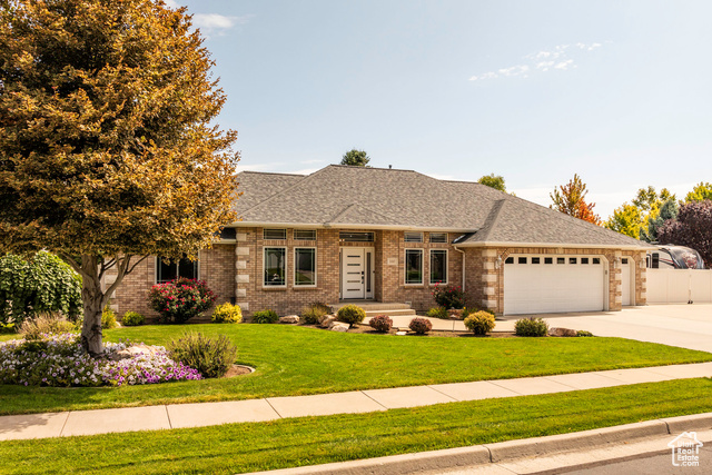 11667 S JORDANAIR DR, South Jordan, Utah 84095, 5 Bedrooms Bedrooms, ,3 BathroomsBathrooms,Residential,Single Family Residence,11667 S JORDANAIR DR,2022665