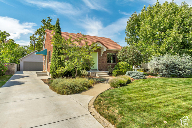 2628 S GLENMARE ST, Salt Lake City, Utah 84106, 4 Bedrooms Bedrooms, ,2 BathroomsBathrooms,Residential,Single Family Residence,2628 S GLENMARE ST,2022823