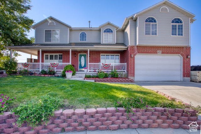 4572 W BINGHAM PARK DR, West Jordan, Utah 84088, 6 Bedrooms Bedrooms, ,4 BathroomsBathrooms,Residential,Single Family Residence,4572 W BINGHAM PARK DR,2022853