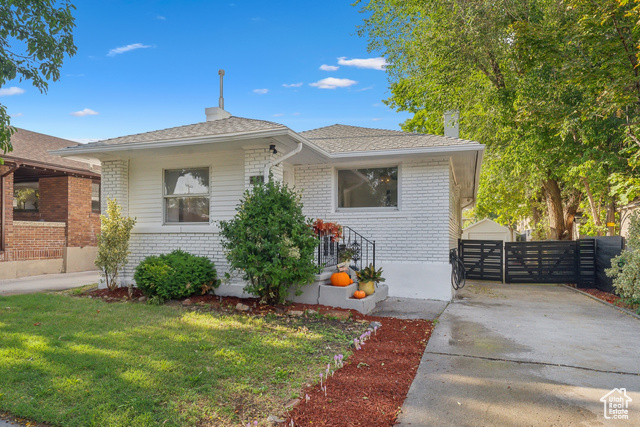 516 E WILMINGTON AVE, Salt Lake City, Utah 84106, 5 Bedrooms Bedrooms, ,2 BathroomsBathrooms,Residential,Single Family Residence,516 E WILMINGTON AVE,2022934