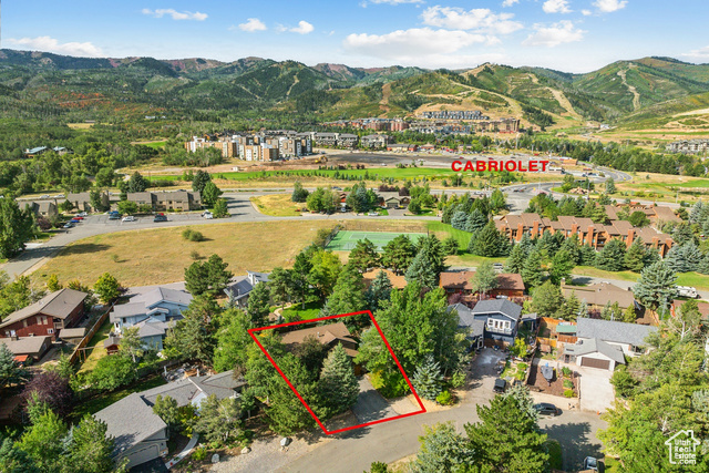 3899 LAST RUN DR, Park City, Utah 84098, 5 Bedrooms Bedrooms, ,3 BathroomsBathrooms,Residential,Single Family Residence,3899 LAST RUN DR,2023011