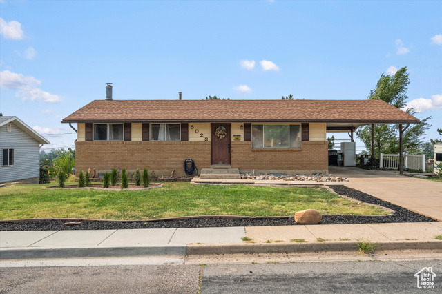 5023 S 2500 W, Roy UT 84067