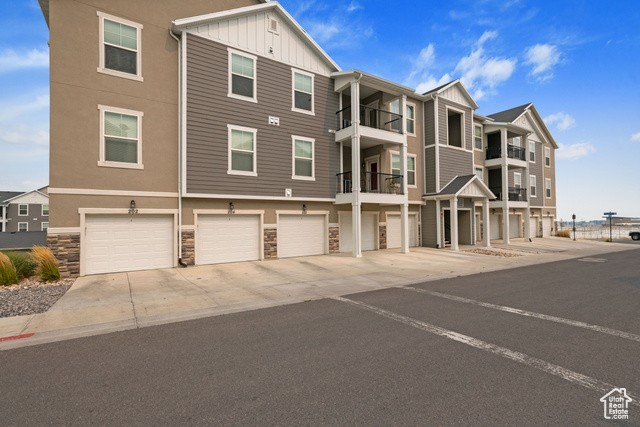 14697 S ASTIN LN #304, Herriman, Utah 84096, 3 Bedrooms Bedrooms, ,2 BathroomsBathrooms,Residential,Condominium,14697 S ASTIN LN #304,2023176