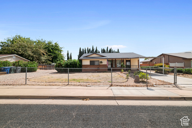 1341 W 710 N, St. George, Utah 84770, 3 Bedrooms Bedrooms, ,2 BathroomsBathrooms,Residential,Single Family Residence,1341 W 710 N,2023391